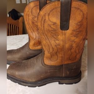 Brand new Ariat groundbreaker work boots